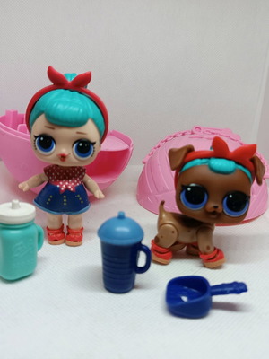Lol Surprise doll and pet set like new with accessories