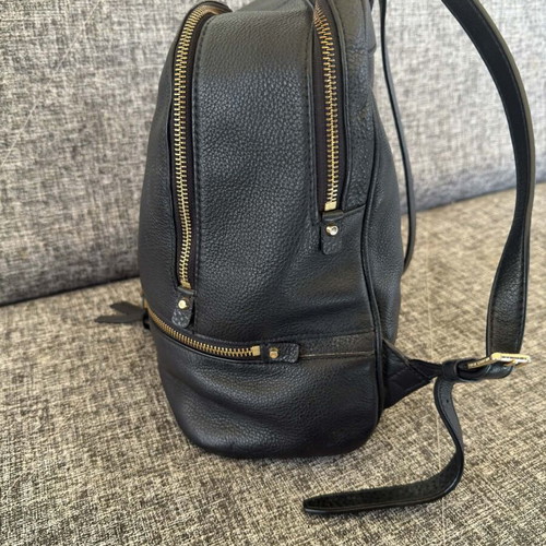 Michael Kors Rhea medium leather backpack used, black