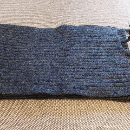Wool scarf used, dark blue