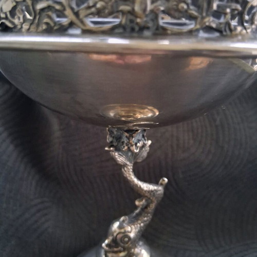 Victorian Revival Silver Plated Fruit Bowl like new