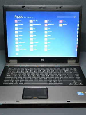 HP Compaq 6730b laptop used with Windows 8.1 and power supply