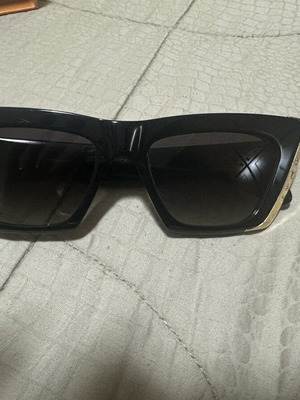 Louis Vuitton γυαλιά ηλίου cat eye σαν καινούργια, μαύρα