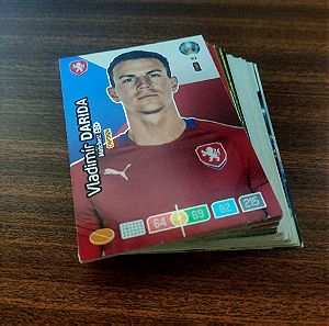 37 κάρτες ποδοσφαίρου