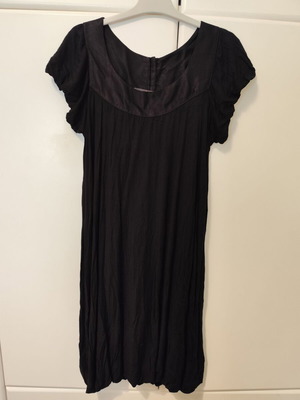 Badila φόρεμα βισκοζη μαύρο small σαν καινούργιο