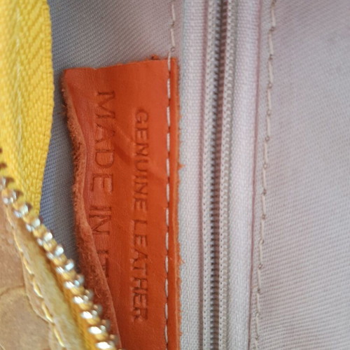 Borsa Roberta M leather shoulder bag, mustard color