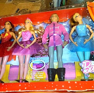 Κούκλες barbie από στοκ ανοιχτό κουτί