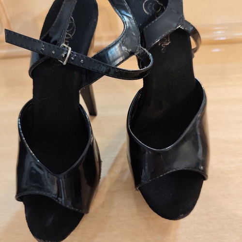 Pleaser shoes size 39 used