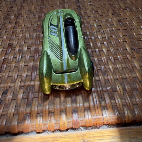 Hot Wheels 2000 Monoposto Race Car used, green Metalflake