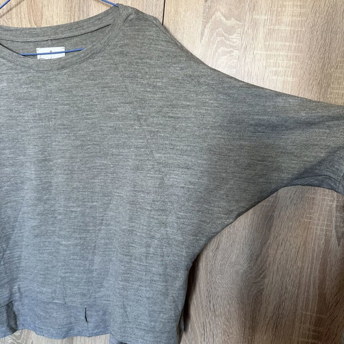 4tailors wool sweater size M/L like new, gray