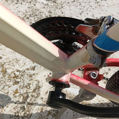Women's bicycle used, 21-speed, 24 inch