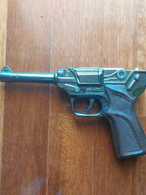 Toy pistol