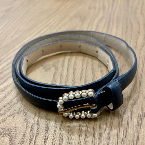 Belt thin blue with pearls used, size 100