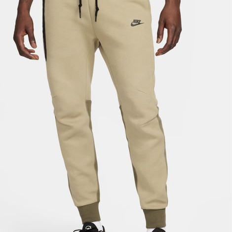 Nike Tech Fleece tracksuit new, size S, multicolor