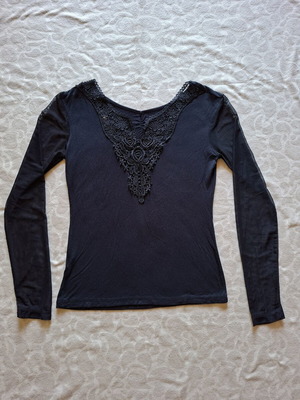 Black women's blouse with mesh sleeves, like new, size M-L