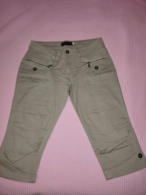 Khaki shorts size S like new