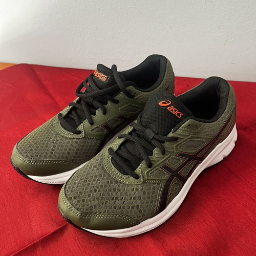 Asics Gel Athletic Shoes size 41.5 new without tags, never used