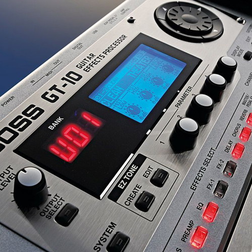 Boss GT-10 guitar processor like new with soft case