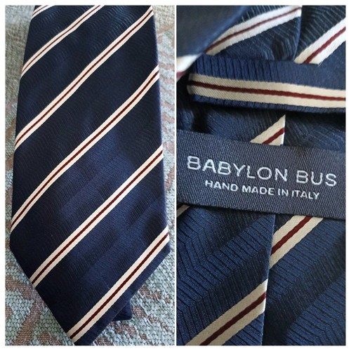 Silk branded ties used, pack of 5 plus 1 gift