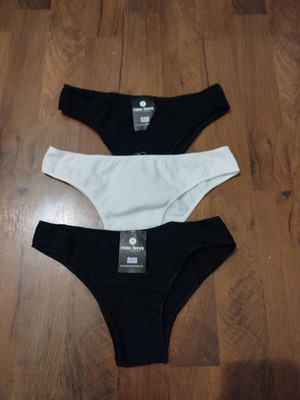 Γυναικεία σλιπ πακέτο 3 τεμαχίων Brazil Small καινούργιο, βαμβακερά