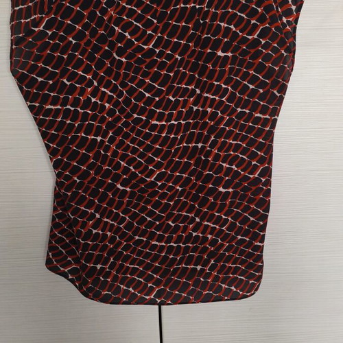 Escada summer women's blouse like new, geometric pattern, black and red