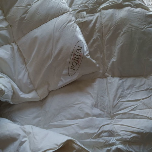 Down and feather quilt new with white goose down 160x220 cm 100% cotton