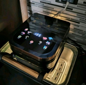 Аерогрил 9Lt Черен 1800W като нов