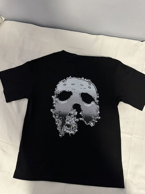 Revenge Skull Tee, size L, black with silver graphic