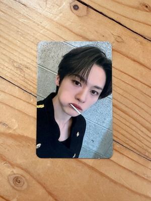 Stray Kids Lee Know Rock-star Soundwave Lucky Draw Kpop photo card