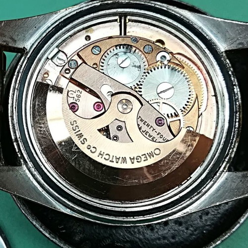 Omega Seamaster 1962 μεταχειρισμένο επιχρυσωμένο ρολόι Cal 562
