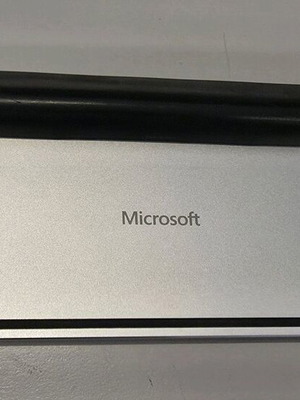 Microsoft Wedge Mobile Keyboard like new Bluetooth