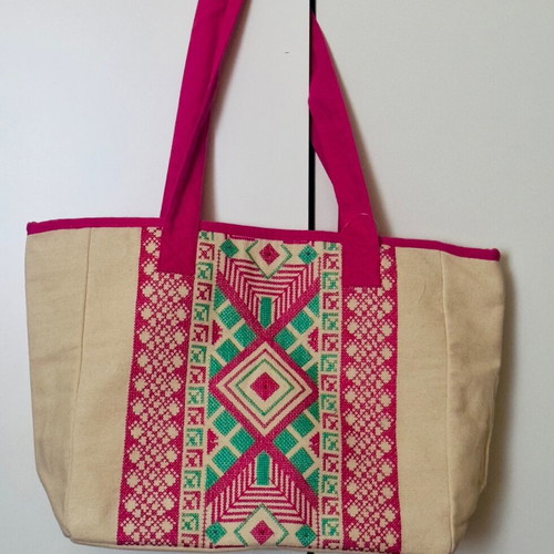 George Fur & Leather shoulder bag new, pink canvas with geometric design