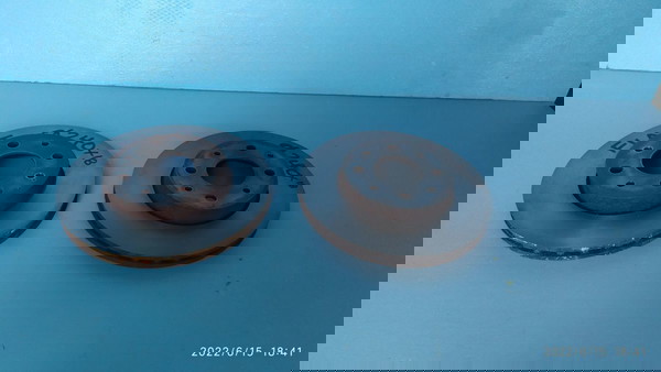 δισκοπλακες για FIAT,διαμετρος Φ=240 mm,παχος 18 mm καρρε 98 mm,σετ 2 τεμαχια
