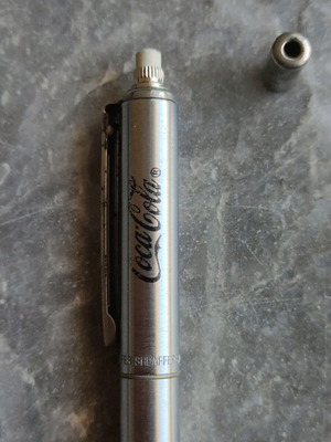 Μηχανικό μολύβι Coca Cola vintage σαν καινούργιο με μεταλλική θήκη και σβήστρα