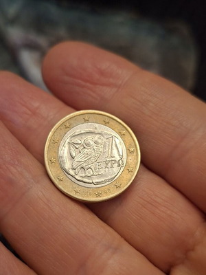 Greek 1 Euro Coin 2002 With Ancient Owl And Rare S Mint Mark Like New