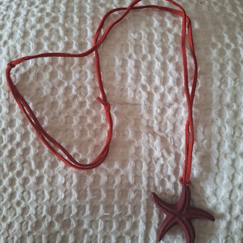 Starfish necklace with adjustable long leather cord