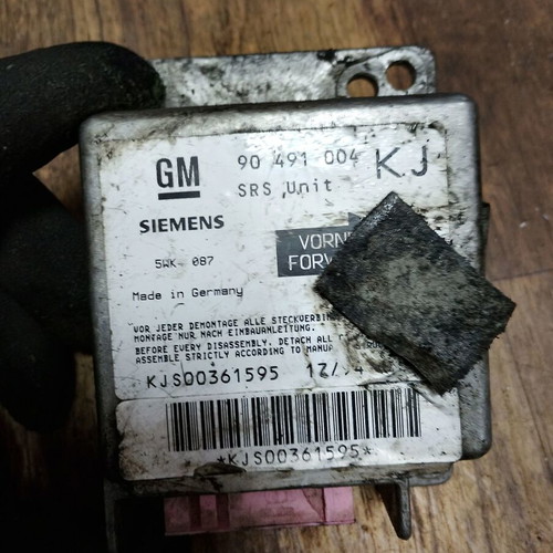 SRS module 90491004 for Opel Omega B combi used