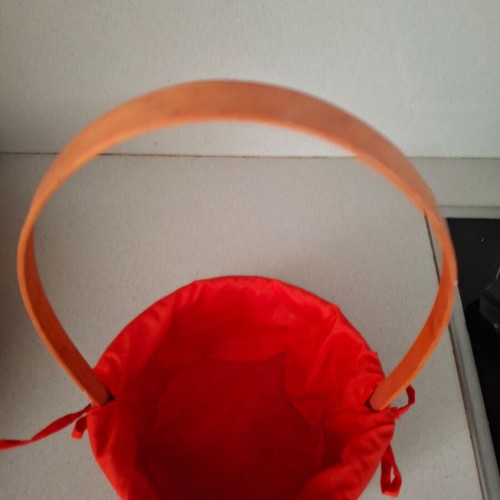 Wicker basket like new, diameter 17cm