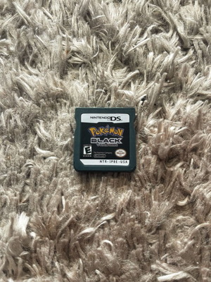 Pokemon Black κασέτα Nintendo DS σαν καινούργιο με custom κουτί