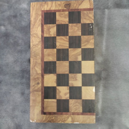 Backgammon wooden decorative board like new with small pieces and dice