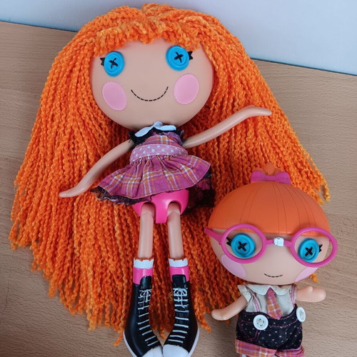 Lalaloopsy Bea Spells-a-lot & Specs Reads-a-lot dolls used, pack of 2