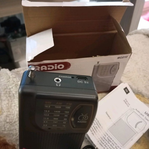 Radio new with rechargeable battery