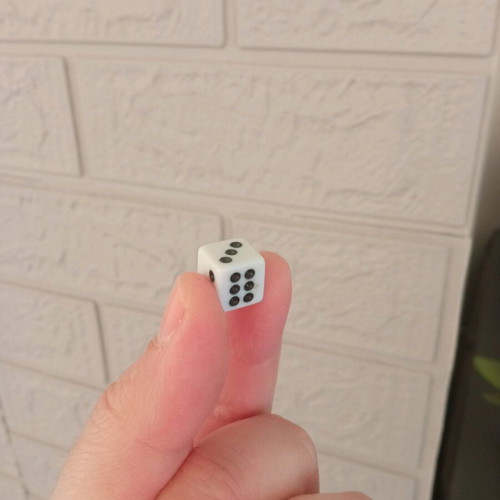 Small dice like new