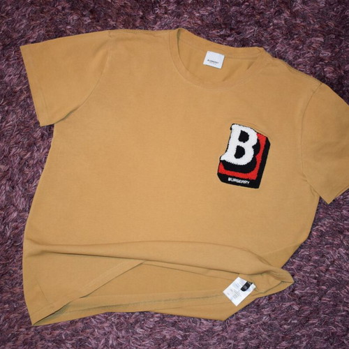 Burberry men's t-shirt size L/XXL used, gold