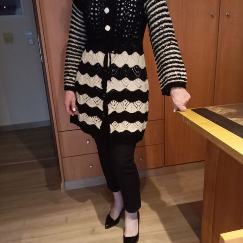 Handmade cardigan used, black and white