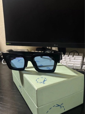 Off-White Virgil Sunglasses black and blue like new