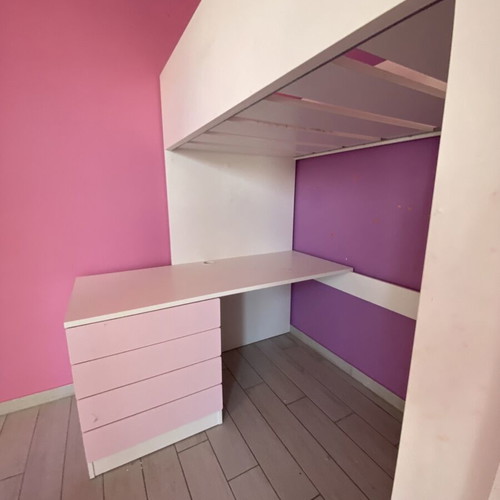 Bunk bed with desk like new
