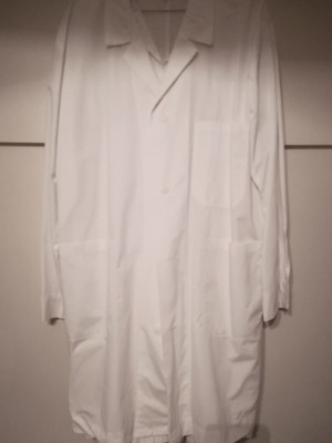 Ιατρικές ποδιές μεταχειρισμένες, πακέτο 2, λευκές με τσέπες μέγεθος medium