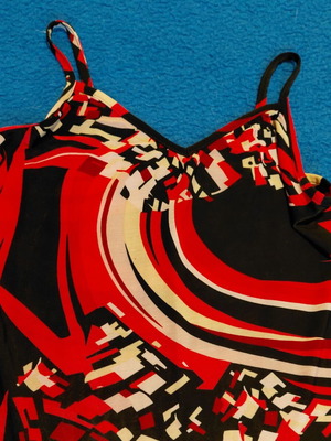 Dress with Spaghetti Straps like new, black and red, asymmetrical ruffle