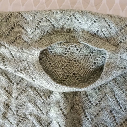 Woolen women's knitted sweater green veraman like new XL