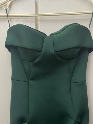 dress"
